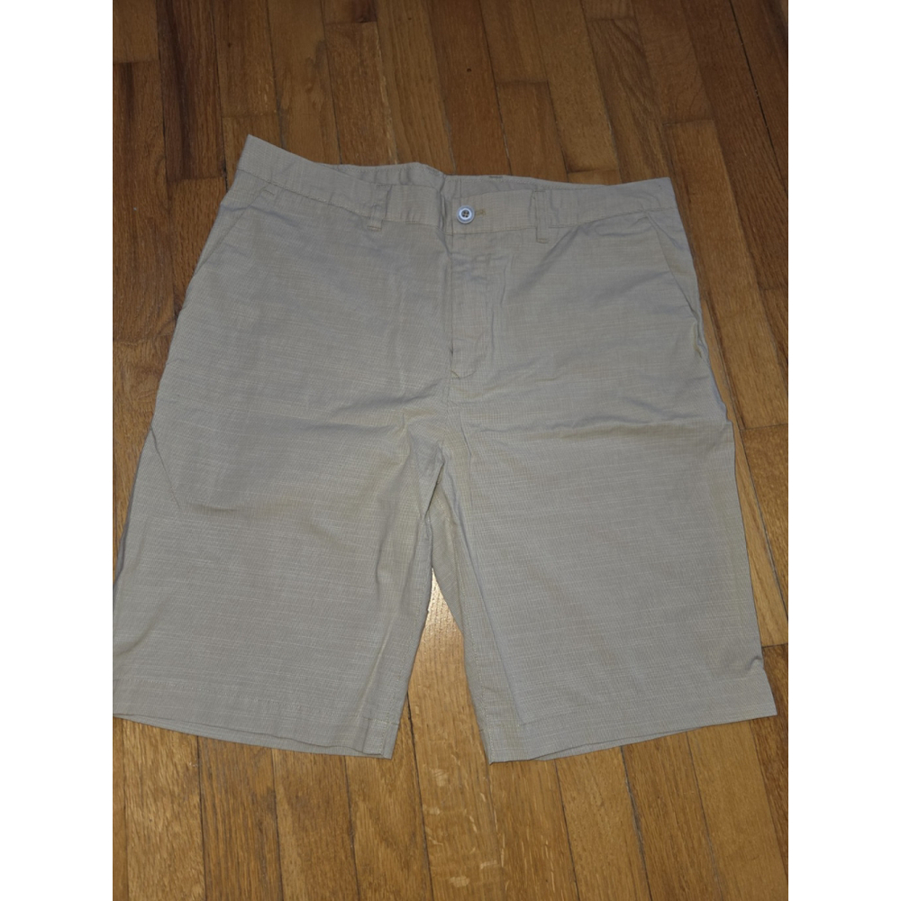 Ashworth Chino Shorts Mens Size 34 Beige Brown Checkered-ish Pattern.